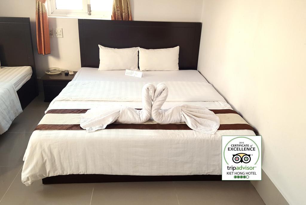 Kiet Hong Hotel Ратьзя Экстерьер фото